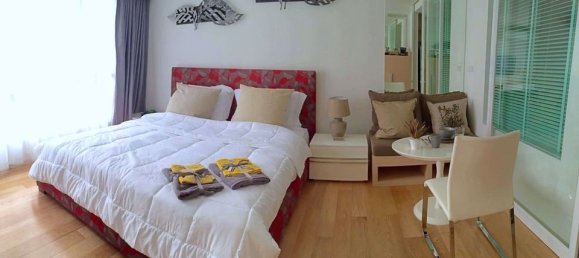 Studio in the Condo in Watthana, Thailand No. 9563 2