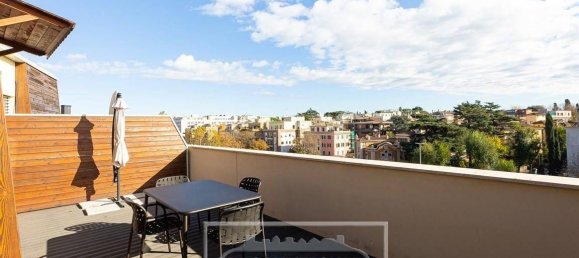 2 bedrooms Penthouse in Rome, Italy No. 205722 7