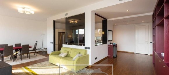 2 bedrooms Penthouse in Rome, Italy No. 205722 37