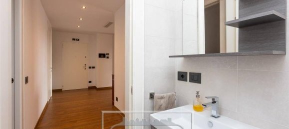 2 bedrooms Penthouse in Rome, Italy No. 205722 86