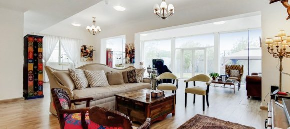 3 chambres Villa à Falcon City of Wonders, UAE No. 3497 13