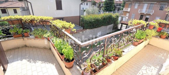 5 rooms Apartment in Inveruno, Italy No. 158932 7