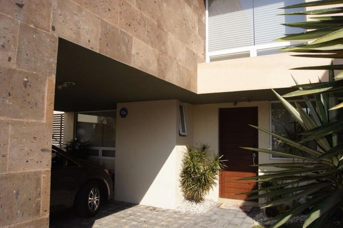 3 bedrooms House in Ocoyoacac, Mexico No. 209118