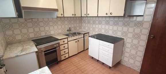 3 bedrooms Apartment in Santa Coloma de Gramenet, Spain No. 151247 17