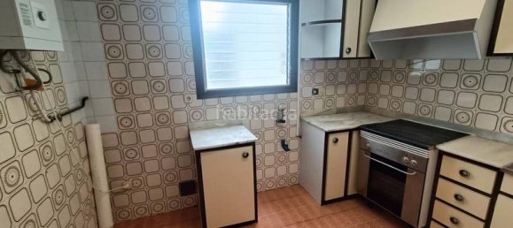 3 bedrooms Apartment in Santa Coloma de Gramenet, Spain No. 151247 4