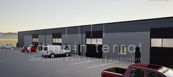 200m² Commercial property in Limoges, France No. 308971 3