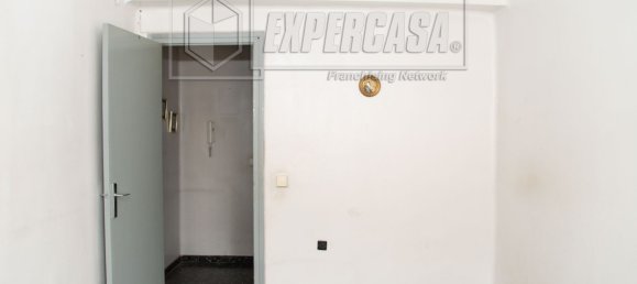 Apartamento de 3 dormitorios en Valencia, Spain No. 167159 15