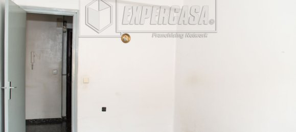 Apartamento de 3 dormitorios en Valencia, Spain No. 167159 14