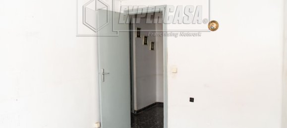 Apartamento de 3 dormitorios en Valencia, Spain No. 167159 11