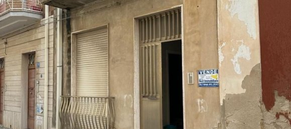 Casa de 10 habitaciónes en Pachino, Italy No. 68338 2