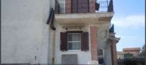 5 rooms Apartment in Aprilia, Italy No. 68161 2