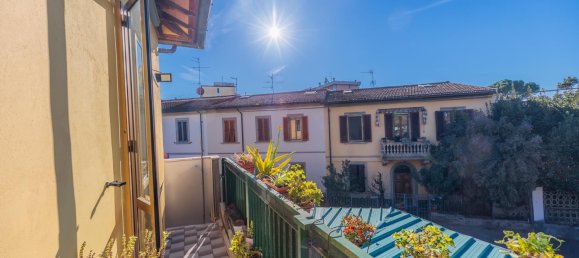 3 bedrooms Apartment in Florence, Italy No. 232114 16