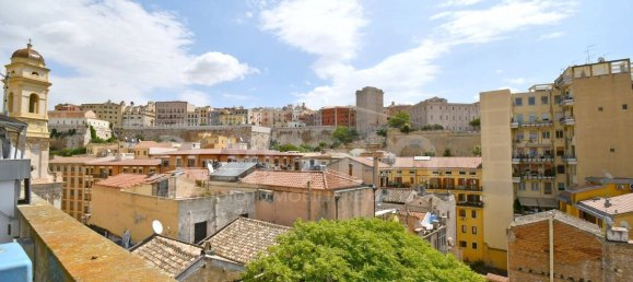 Ático de 8 dormitorios en Cagliari, Italy No. 314538 3