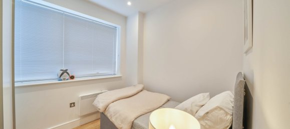 Apartamento en Romford, United Kingdom No. 1777 8