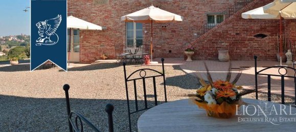 9 bedrooms Villa in Foiano della Chiana, Italy No. 331190 22