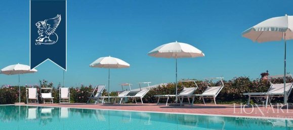 9 bedrooms Villa in Foiano della Chiana, Italy No. 331190 18