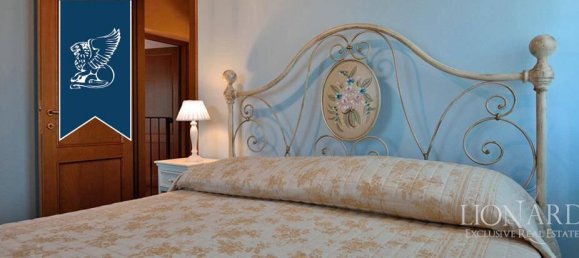 9 bedrooms Villa in Foiano della Chiana, Italy No. 331190 42