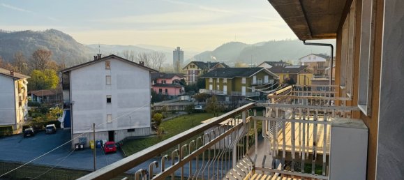 3-salle Appartement à San Michele Mondovì, Italy No. 112864 8