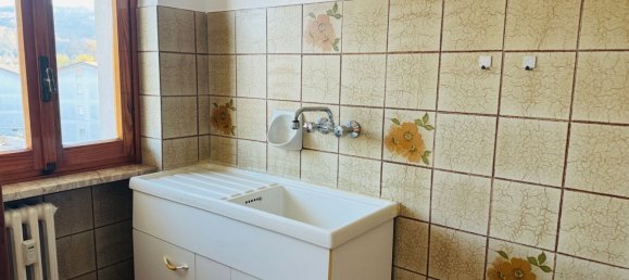 3-salle Appartement à San Michele Mondovì, Italy No. 112864 4