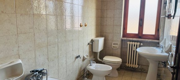 3-salle Appartement à San Michele Mondovì, Italy No. 112864 13