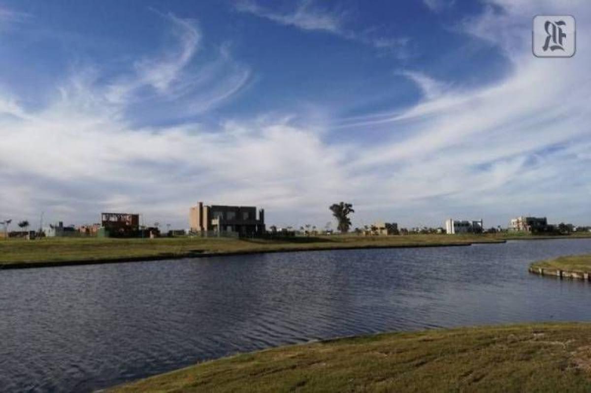 Grundstück in Escobar, Argentina, Nr. 119888