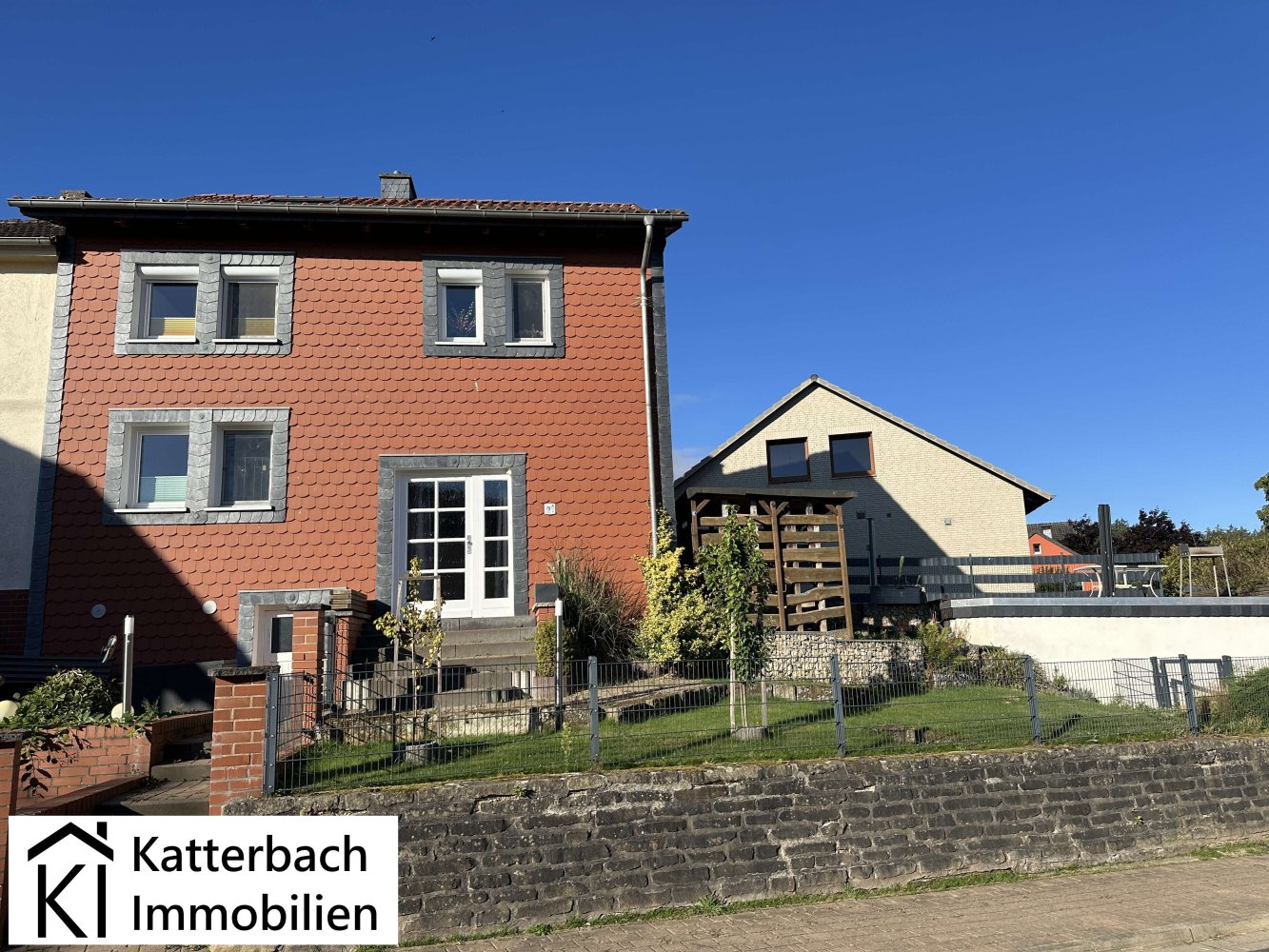 Adosado de 5 habitaciónes en Hildesheim, Germany No. 269490