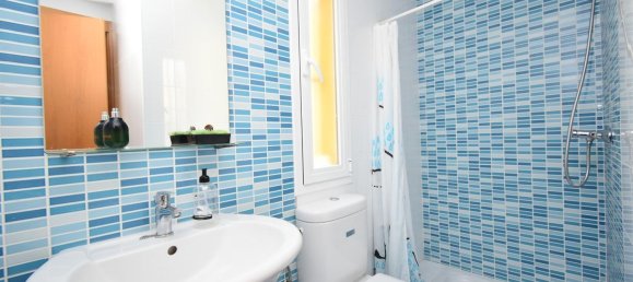 Casa de 3 dormitorios en Cádiz, Spain No. 154661 24