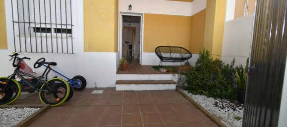 Casa de 3 dormitorios en Cádiz, Spain No. 154661 4