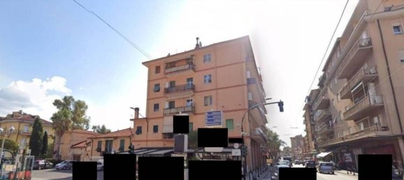 233m² Commercial property in Vallecrosia, Italy No. 306825 12