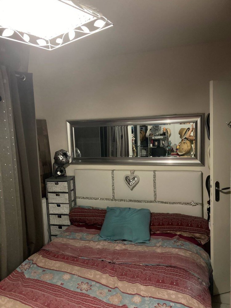 Apartamento de 1 dormitorio en Morieres-les-Avignon, France No. 329346