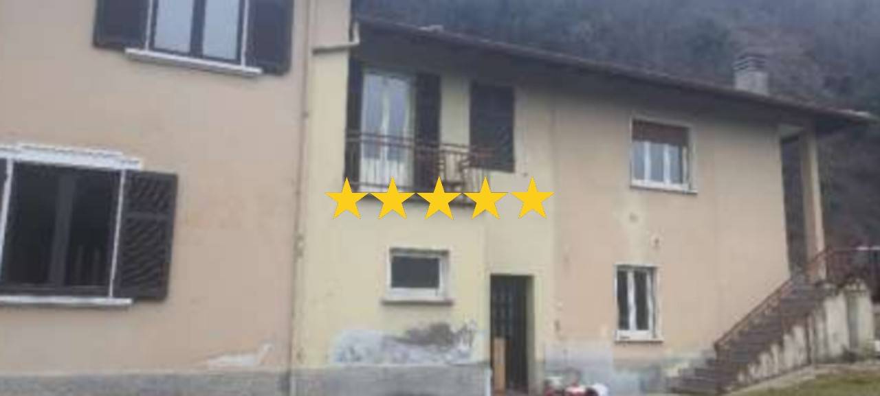 3 bedrooms Apartment in Cuveglio, Italy No. 378796