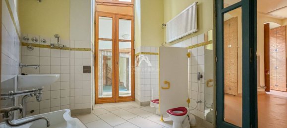 8 rooms Building in Kreuzberg, Germany No. 29179 6