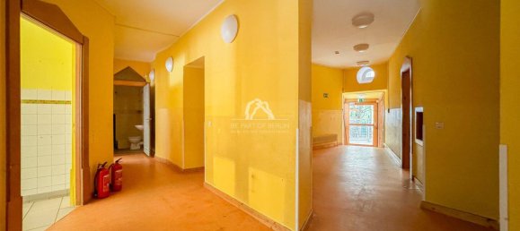 8 rooms Building in Kreuzberg, Germany No. 29179 23