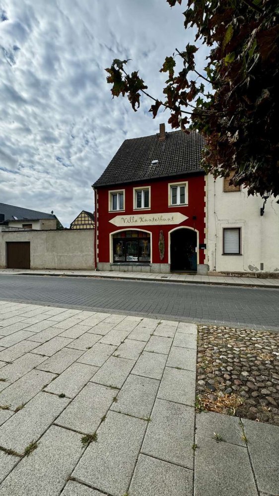 2 غرف نوم بناية في Salzlandkreis, Germany رقم 85611