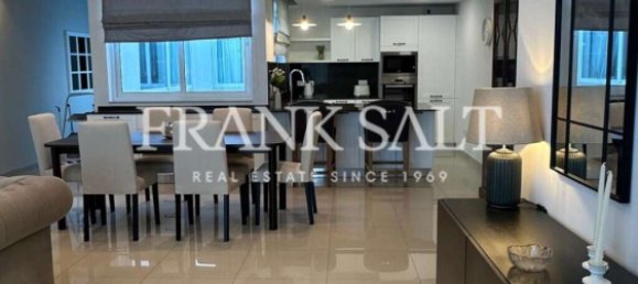 3 bedrooms Penthouse in Siggiewi, Malta No. 7700 7