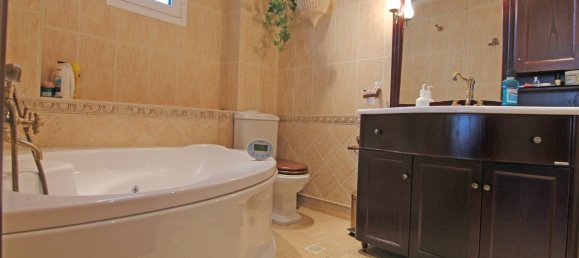 7 bedrooms Villa in Thessaloniki, Greece No. 6817 18