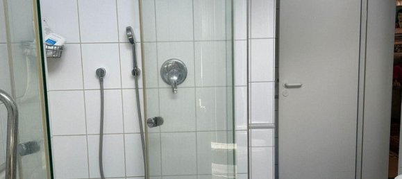 3 Schlafzimmer Doppelhaus in Wiesbaden, Germany, Nr. 335414 4