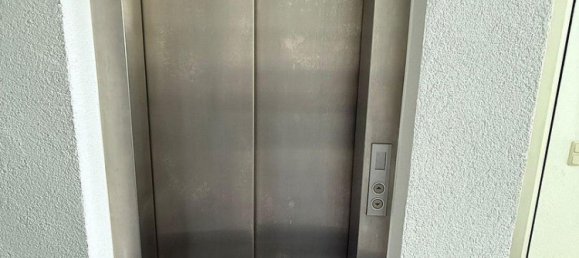 3 Schlafzimmer Doppelhaus in Wiesbaden, Germany, Nr. 335414 3