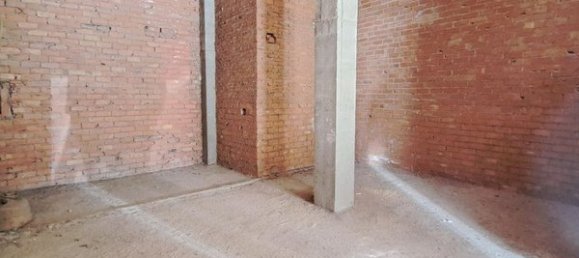 Propriété commerciale à Zaragoza, Spain 49m² No. 62052 2