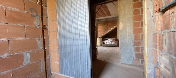 5 rooms House in Vigodarzere, Italy No. 238133 8