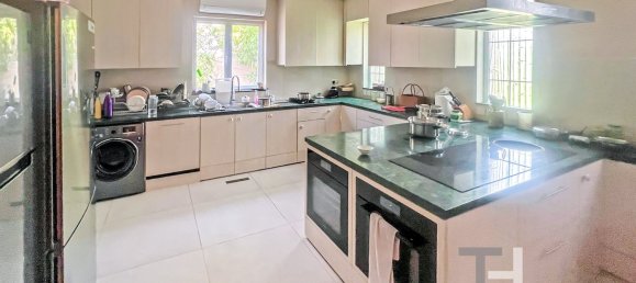 Villa de 7 dormitorios en Arabian Ranches, UAE No. 94420 2