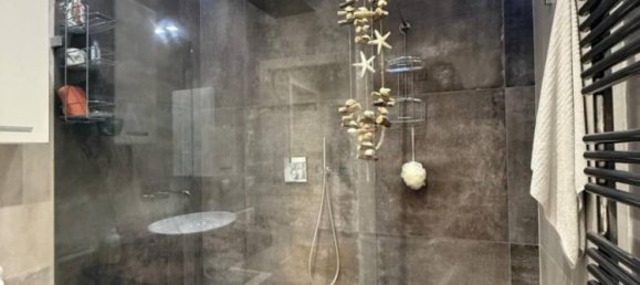 2 Schlafzimmer Wohnung in Viareggio, Italy, Nr. 355208 14