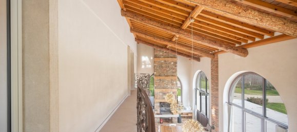 13 bedrooms Villa in Lazise, Italy No. 165399 10