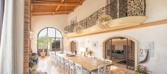 13 bedrooms Villa in Lazise, Italy No. 165399 7