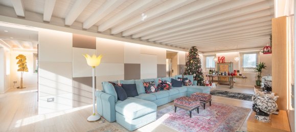 13 bedrooms Villa in Lazise, Italy No. 165399 26