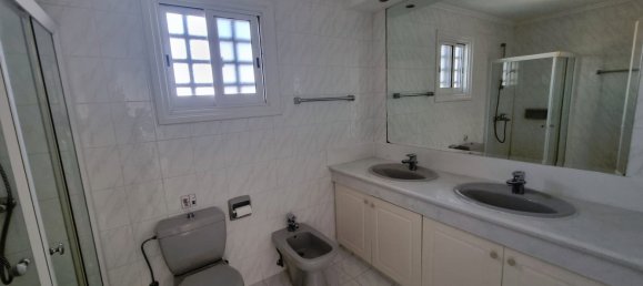 4 bedrooms Villa in Tala, Cyprus No. 22684 28