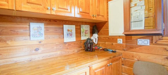 4 Schlafzimmer Villa in Orba, Spain, Nr. 178302 9