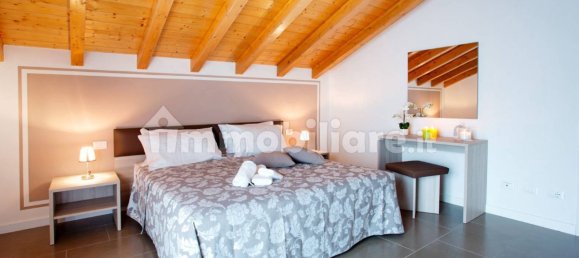 Villa de 4 dormitorios en Sala Comacina, Italy No. 53431 14