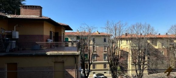 3 rooms Apartment in Bologna, Italy No. 34474 13