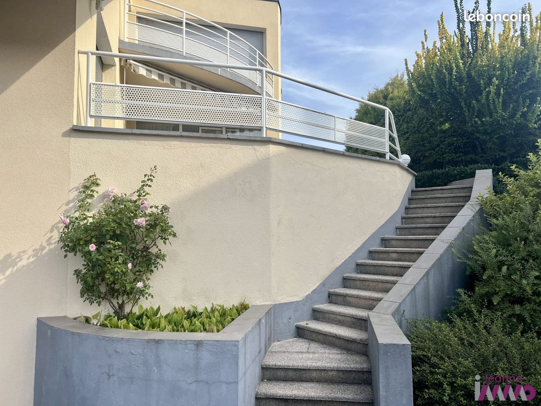 5 غرف نوم منزل في Danjoutin, France رقم 334860